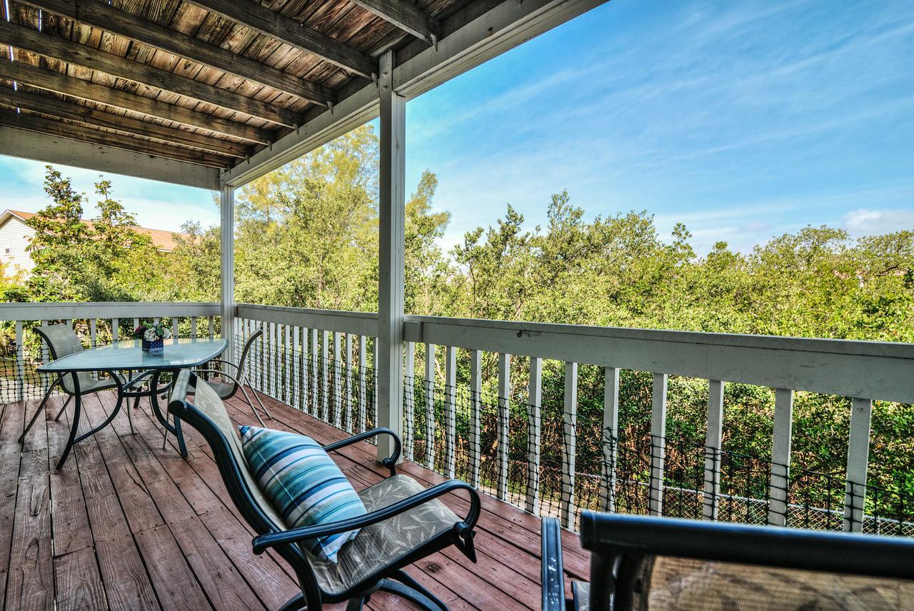 Intercoastal Beach Suite Clearwater Exterior photo