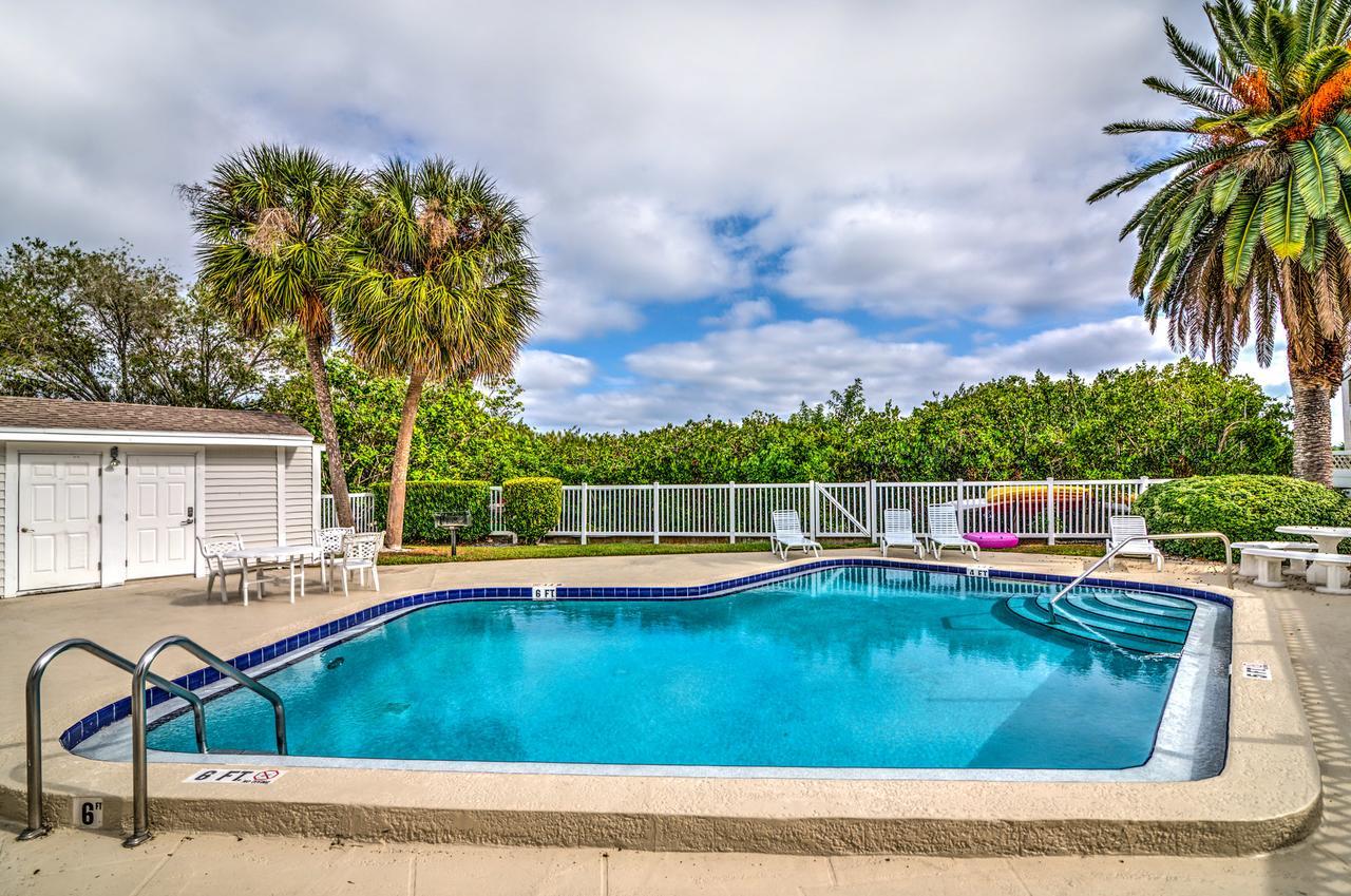 Intercoastal Beach Suite Clearwater Exterior photo