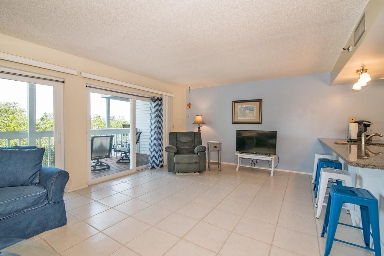 Intercoastal Beach Suite Clearwater Exterior photo